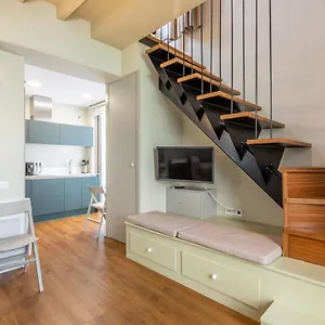 https://tomas-de-ibarra-premium-suites.es-andalucia.com